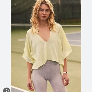 FP Movement reflect tee